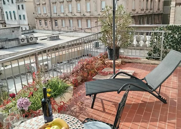 Sunny Terrace Apartman